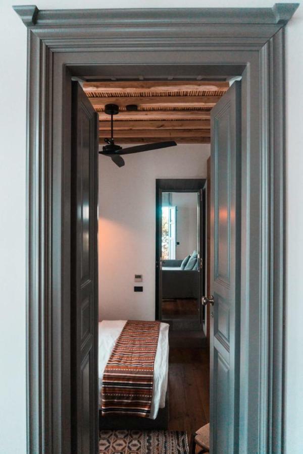 Апартаменты One Manto Square Mykonos Town Экстерьер фото